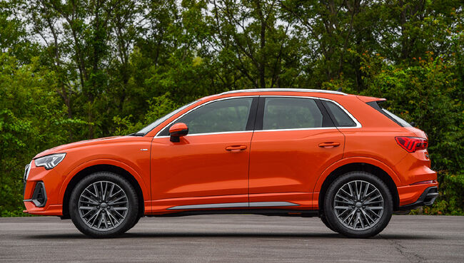 アウディの新型コンパクトSUV「Q3」が待望の日本上陸。クロスオーバー